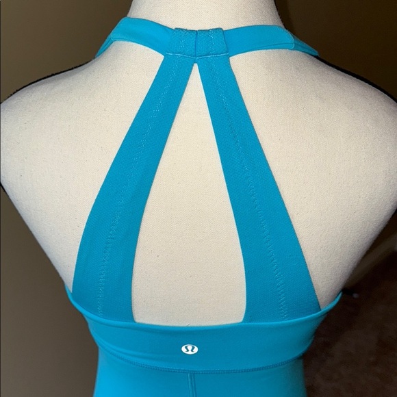 Lululemon Scoop Me Up Spry Blue Tank Top Women's - Picture 6 of 12